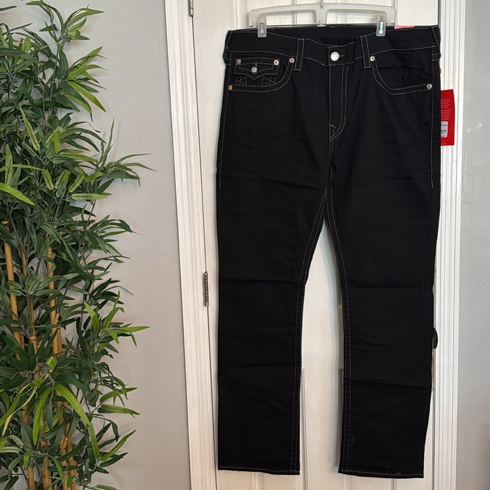 True Religion Men's Straight Jeans - Black with White Stitching - Picture 4 of 9